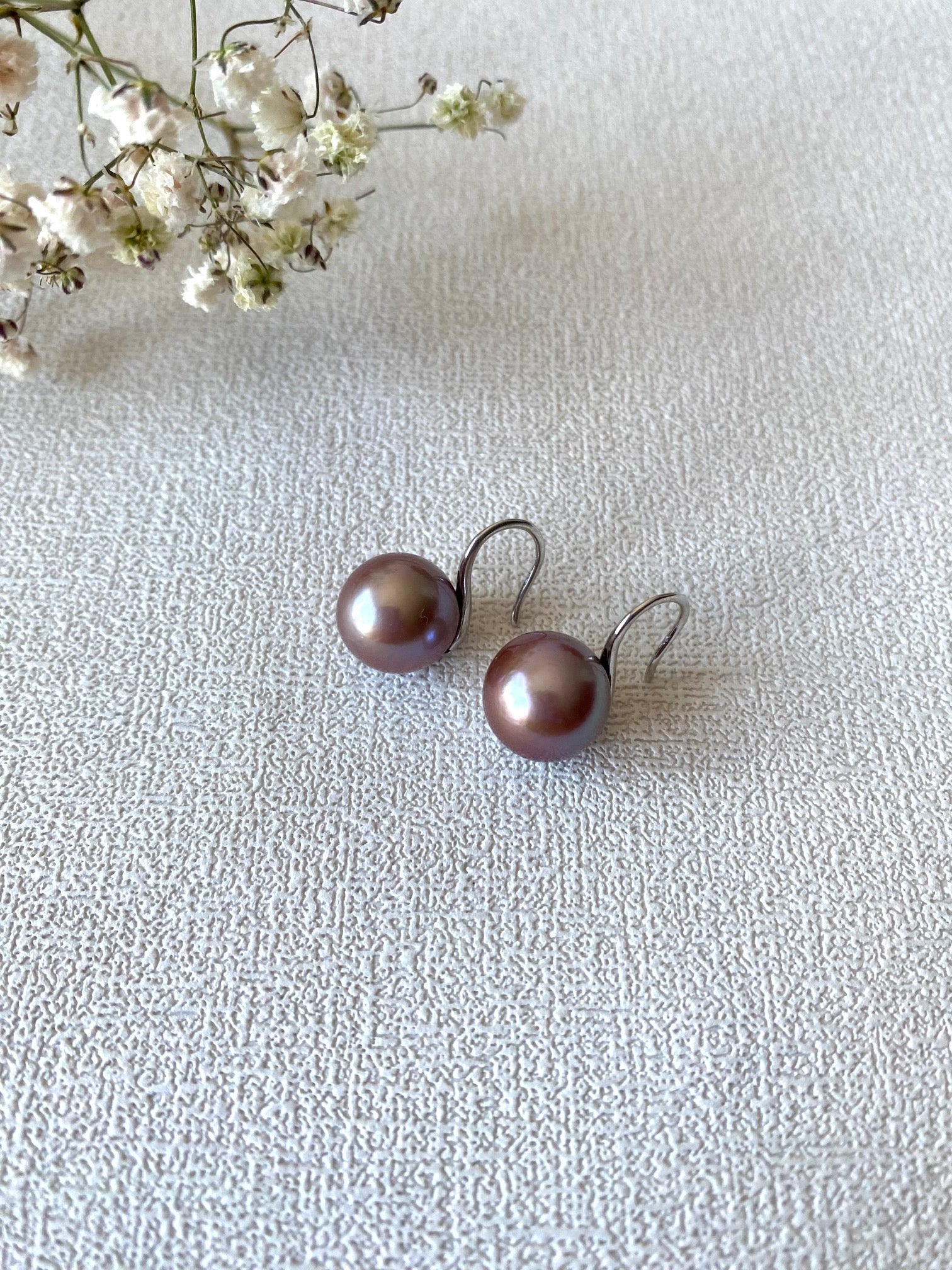 Exquisite Pearl Dainty Earrings