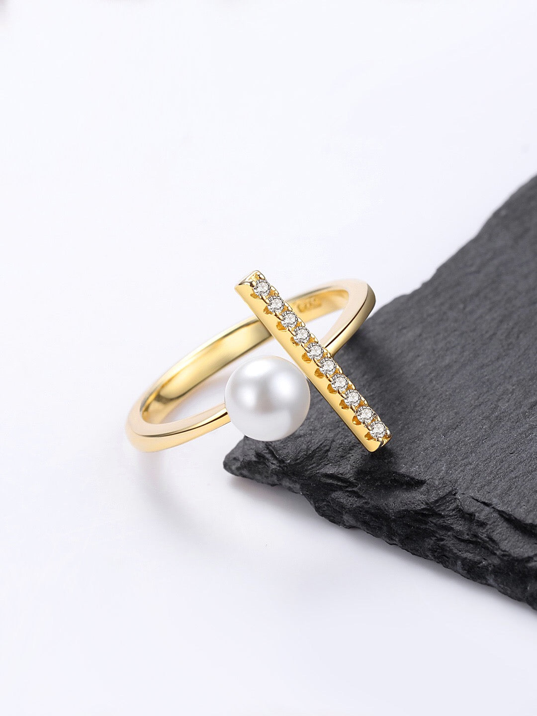 Minimalist Simply Beautiful Bar Adjustable Ring