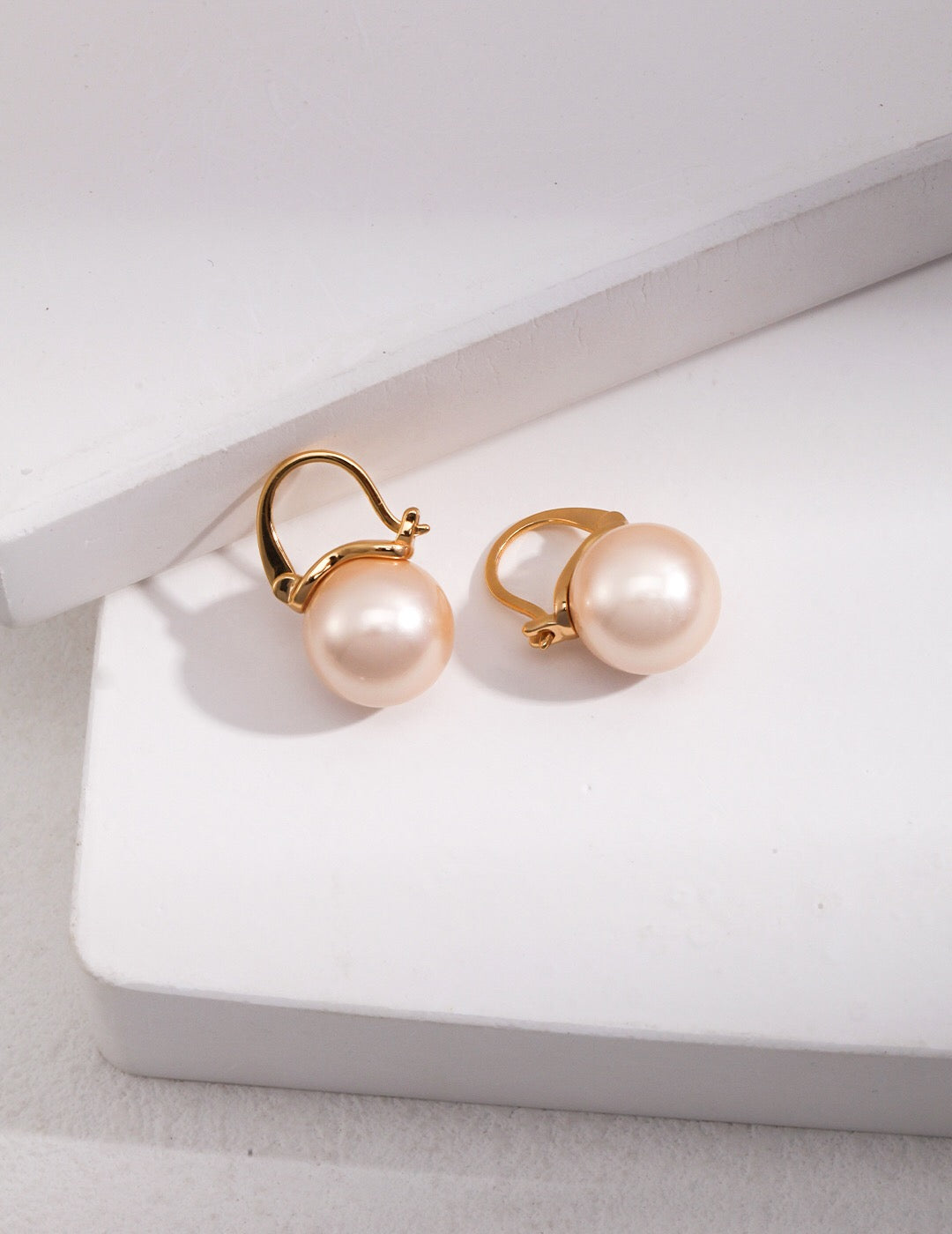 Shell Pearl Hoop Earnings