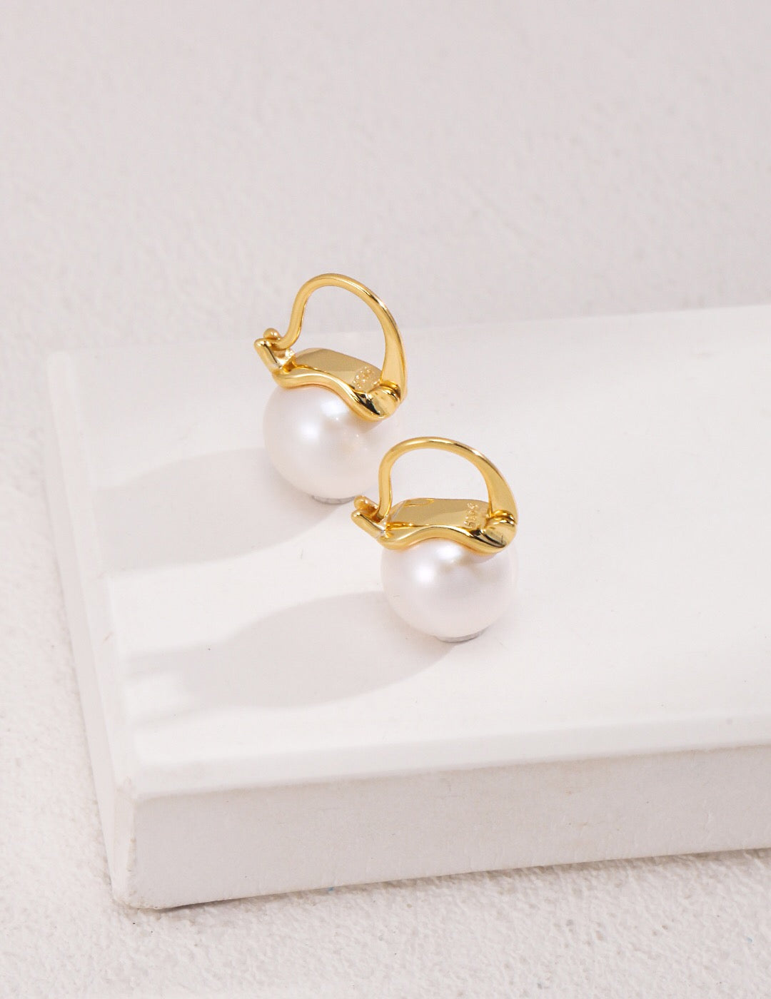 Shell Pearl Hoop Earnings