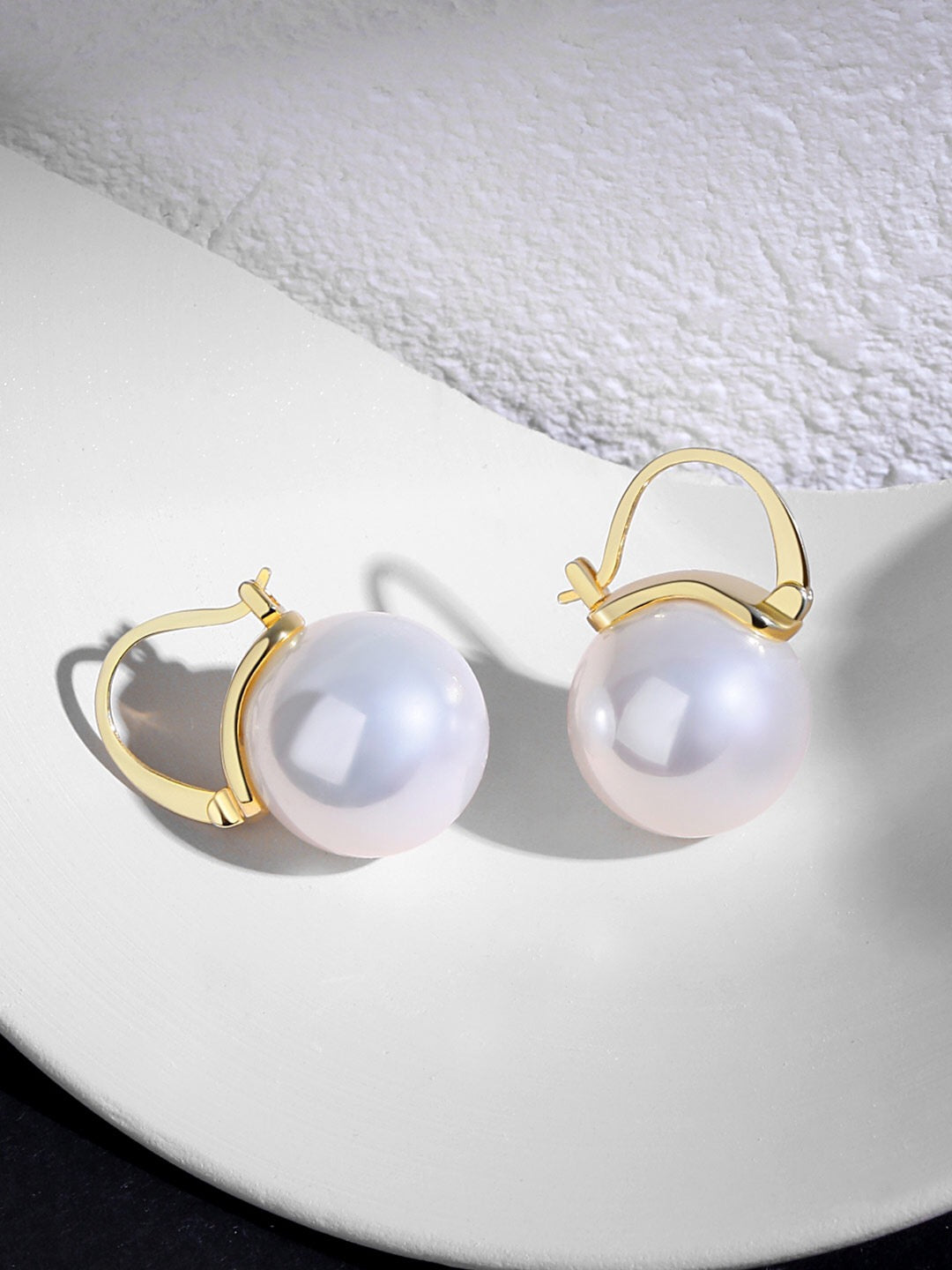 Shell Pearl Hoop Earnings