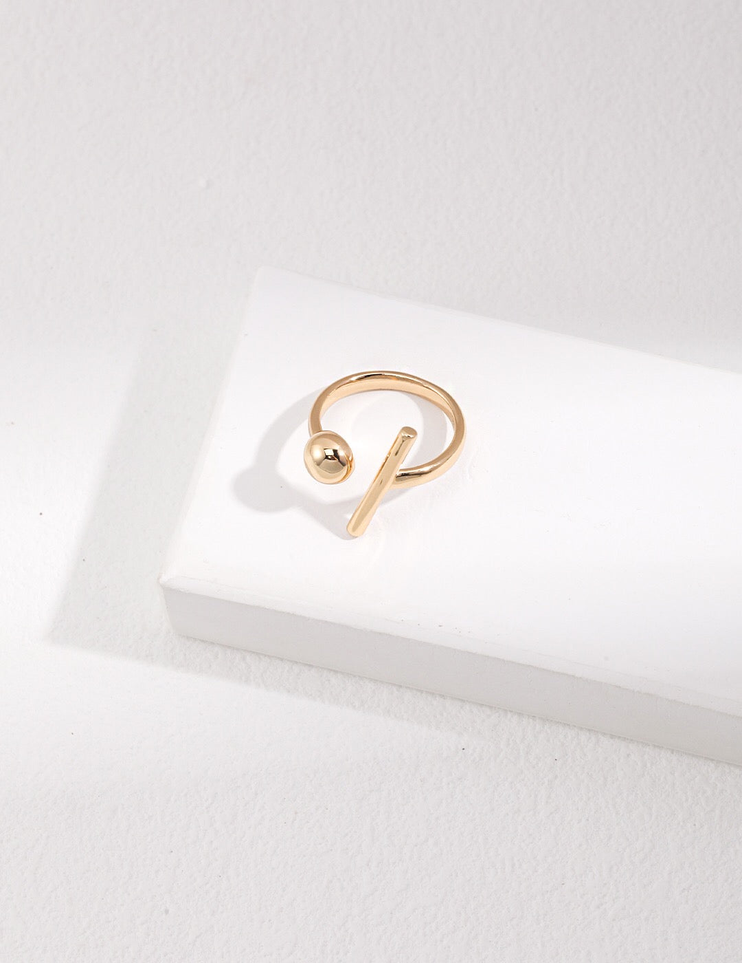 Minimalist Simply Beautiful Bar Adjustable Ring