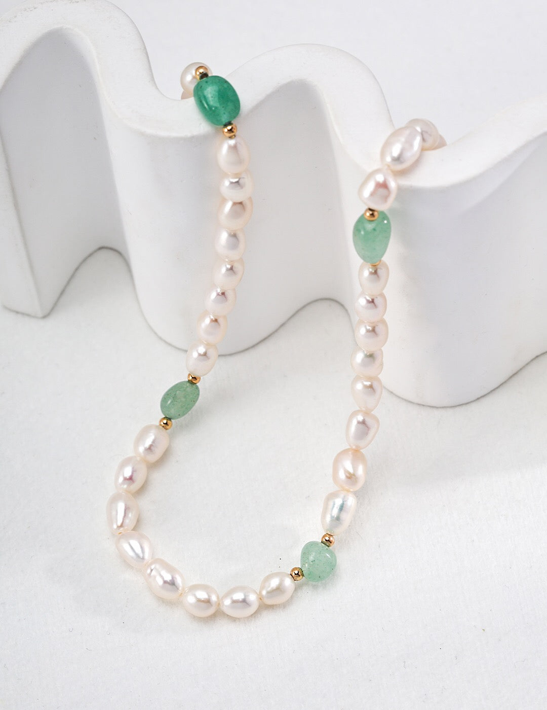 Natural Pearl and Jade Pendant Necklace